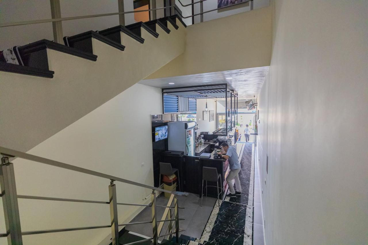 Hotel Pirro วญอเรอ ภายนอก รูปภาพ